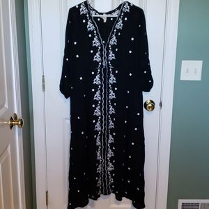 Embroidered maxi dress
